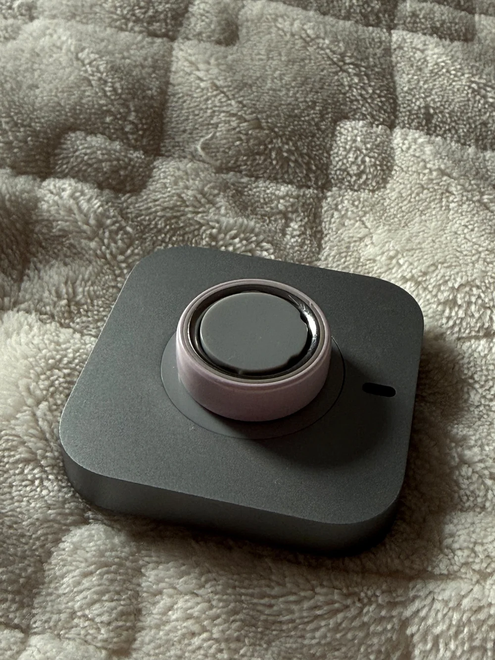 Oura Ring 4 Ceramic – Petal Pink | Size 6 | Like New